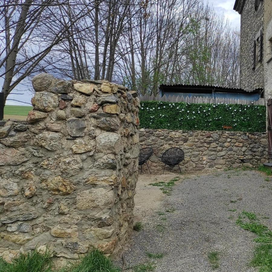 Appartement Avec Chambre Ouverte Bourg-Madame Exterior foto
